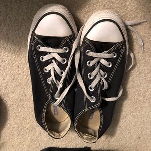 Black converse